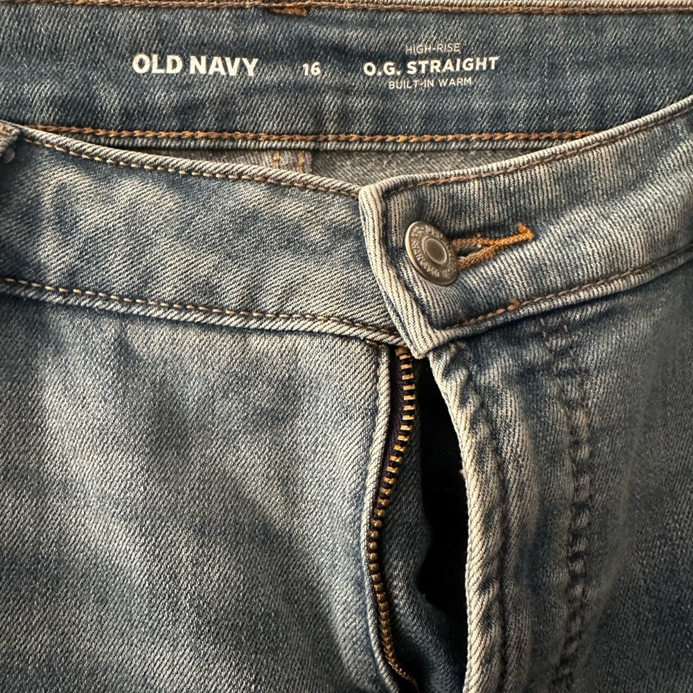 Old Navy cropped jeans